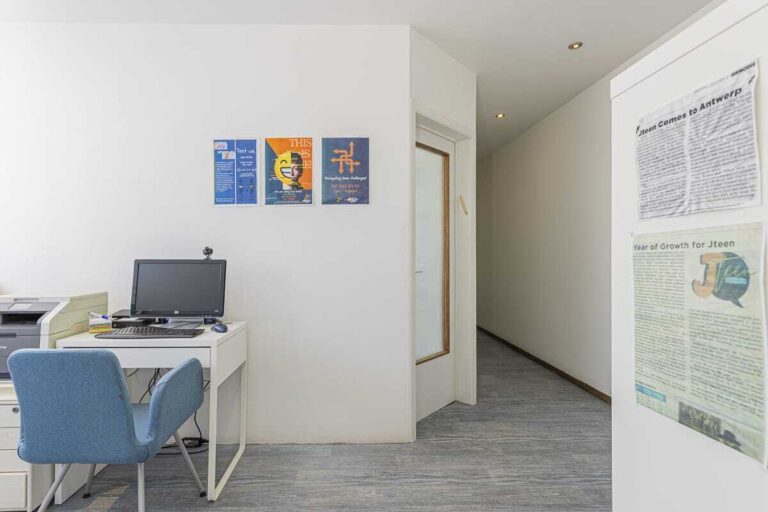 e4dc3c4b-f086-482e-9d0c-121960142d02